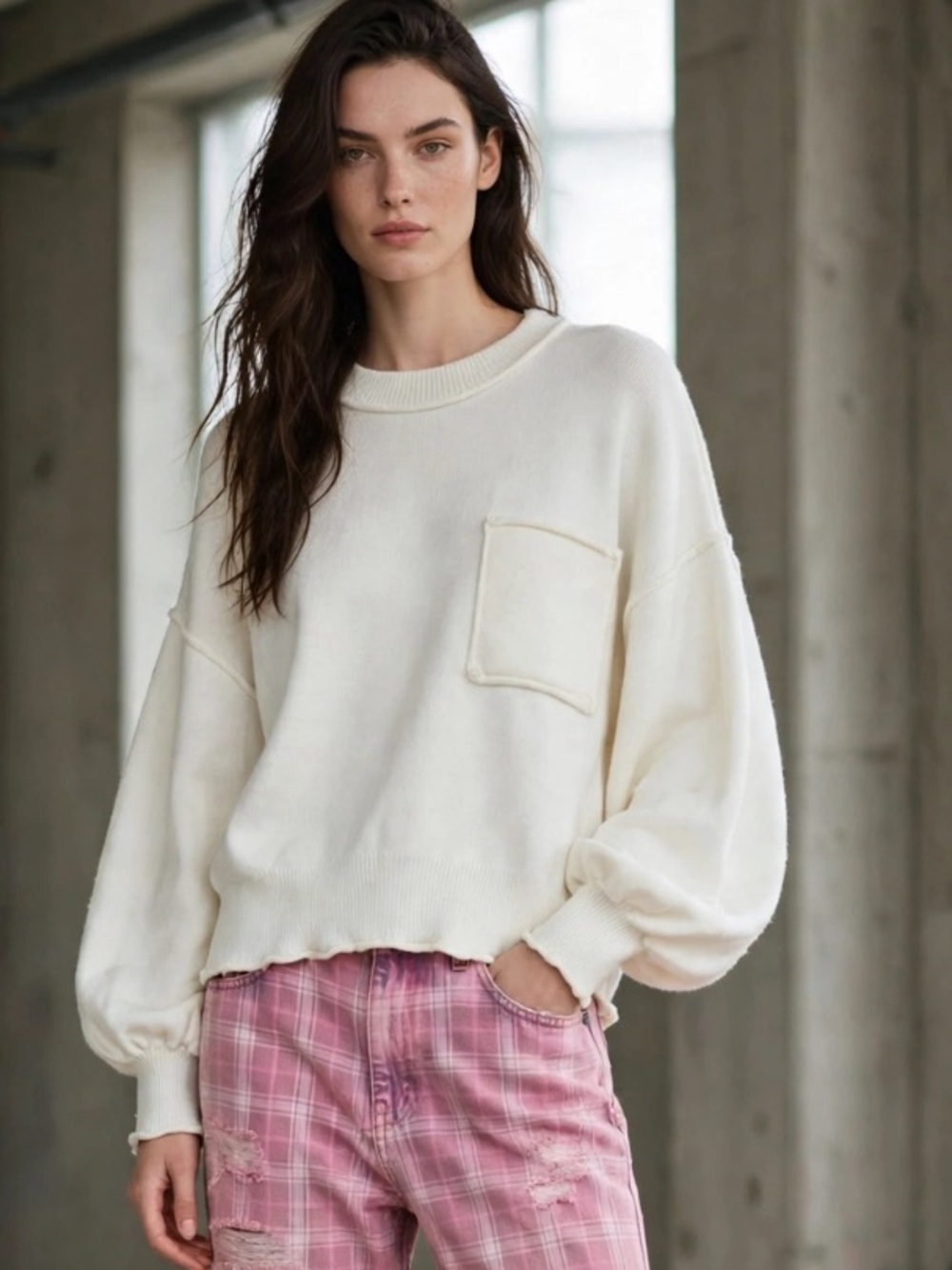 Doktoo puff sleeved white sweater